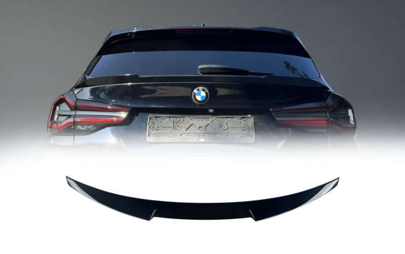 G01 boot spoiler must läikiv