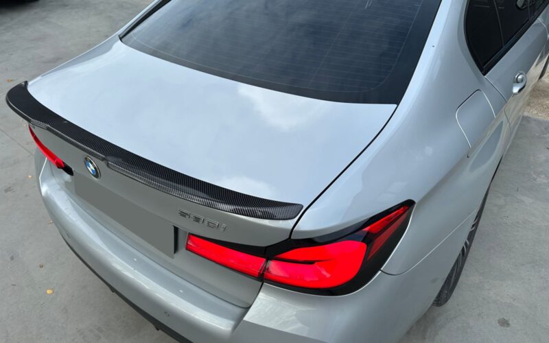 G30 CS stiliaus bagažinės spoileris carbon look - Image 5