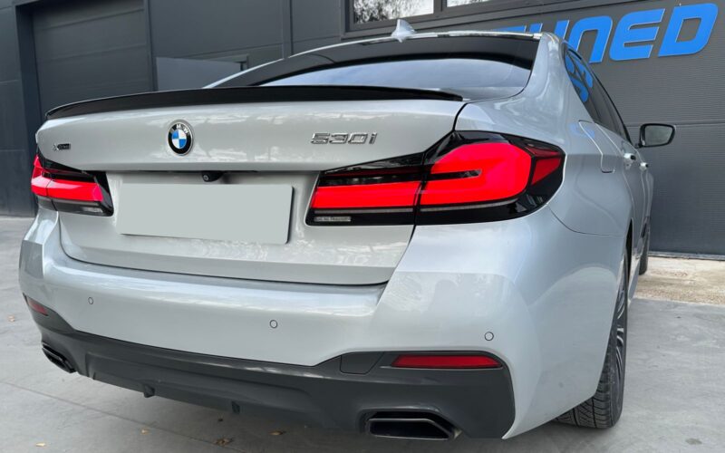 G30 M5 stiilis pagasiruumi spoiler must läikiv - Image 2
