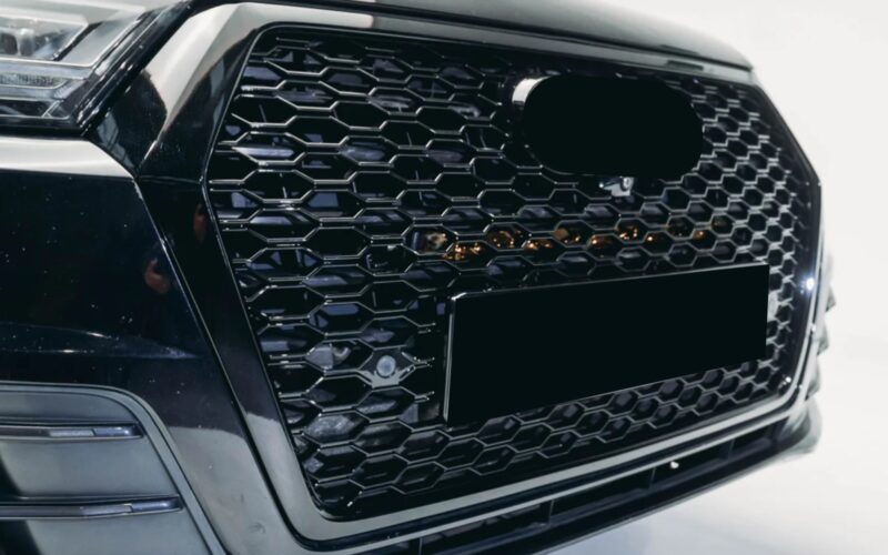 Audi Q7 4M RS restes, melnas spīdīgas - Image 5